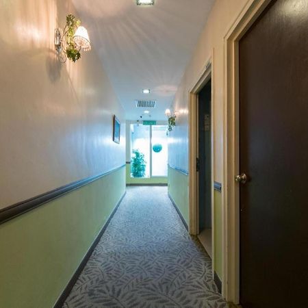 Oyo 126 Rae Hotel Kuala Lumpur Bagian luar foto