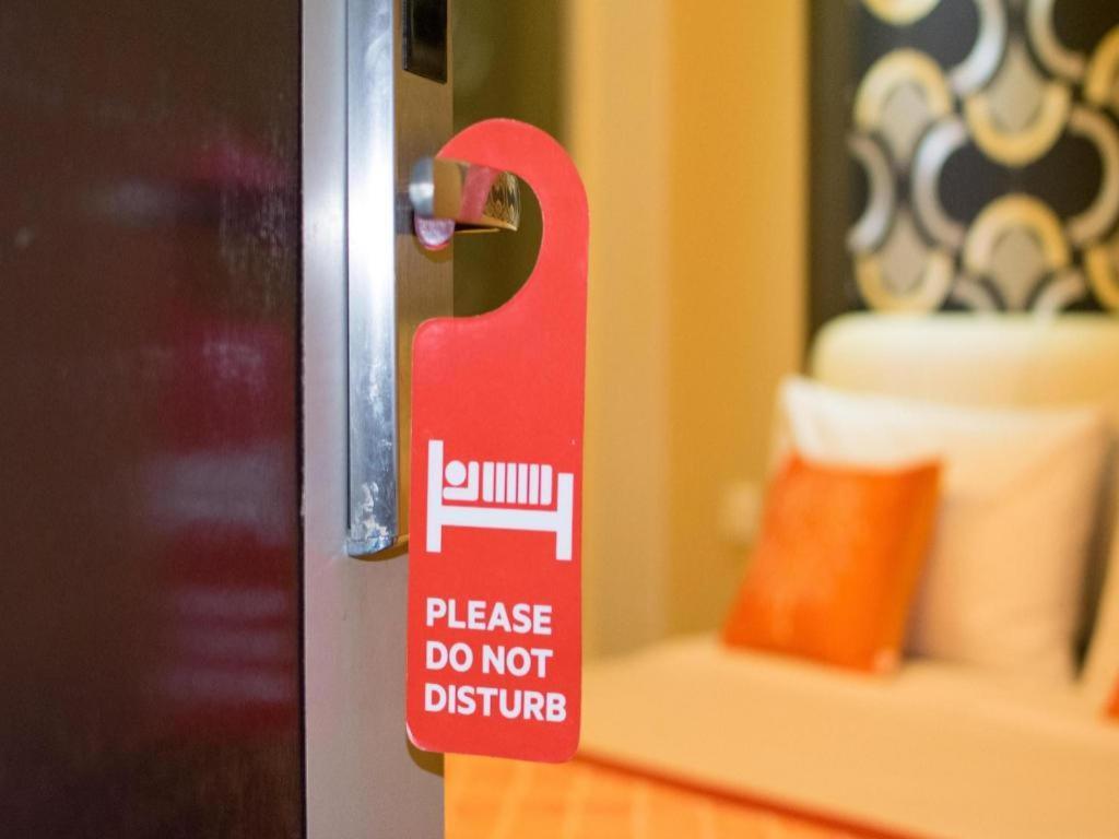 Oyo 126 Rae Hotel Kuala Lumpur Bagian luar foto