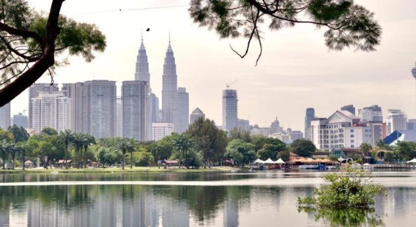 Oyo 126 Rae Hotel Kuala Lumpur Bagian luar foto